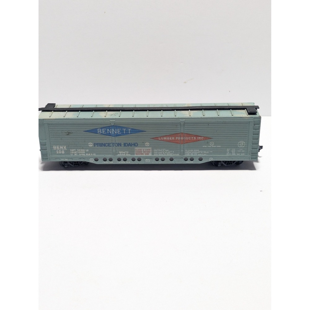 Life-Like Vintage Bennett Lumber Products Princeton Idaho Boxcar BENX 108 Blue